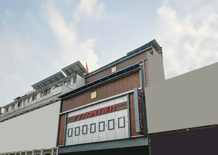 Hotel New Frontier, City Centre - Walk In Chandni Chowk & Old Delhi Station
