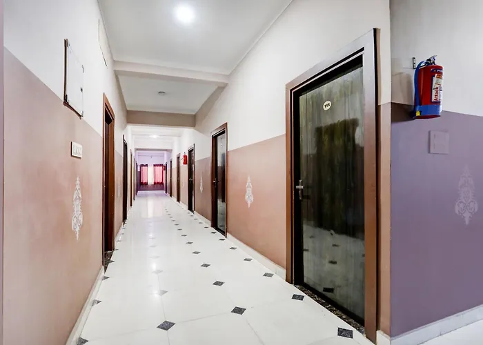 Super Townhouse Gida Near Rto Office