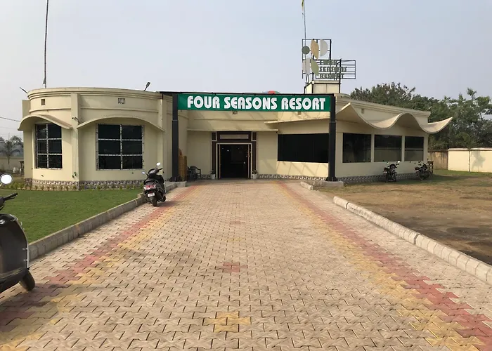 Four Seasons Resort