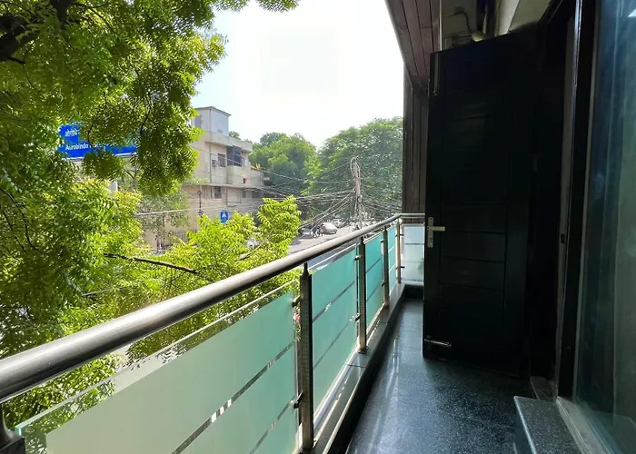 Olive Service Apartments - Green Park