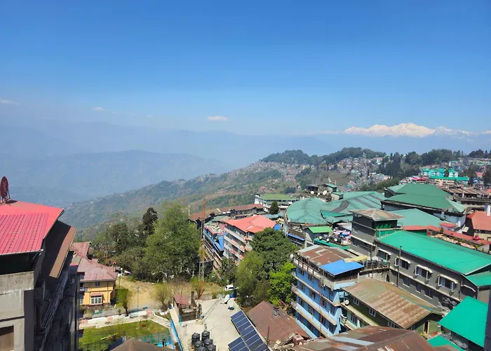 Royal Vista - Guest House
