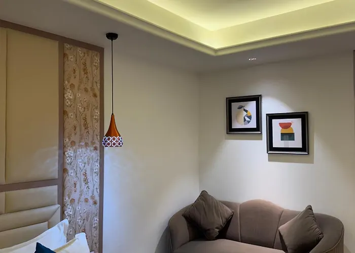 One Farrer Hotels And Resorts