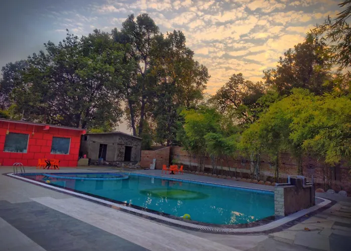 Bandhavgarh Tiger Resort