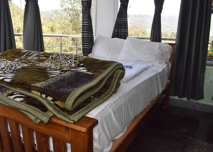 Yelagiri Goldhill Resort