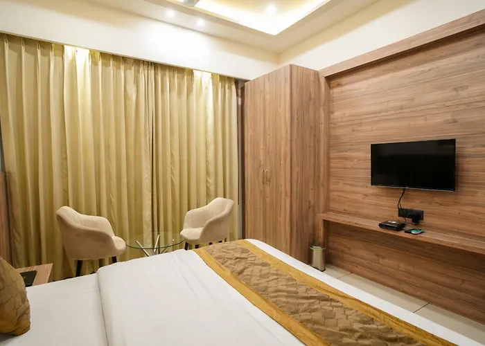 Jannat Hotel