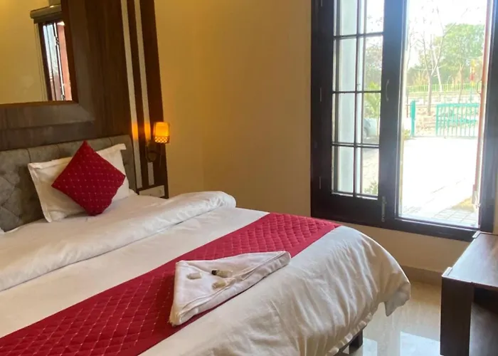 Hotel Sukoon Bharatgarh