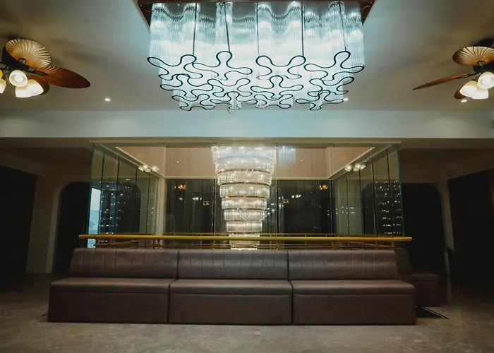 Balaji Palace Kashi - By Four Leaf Hotels