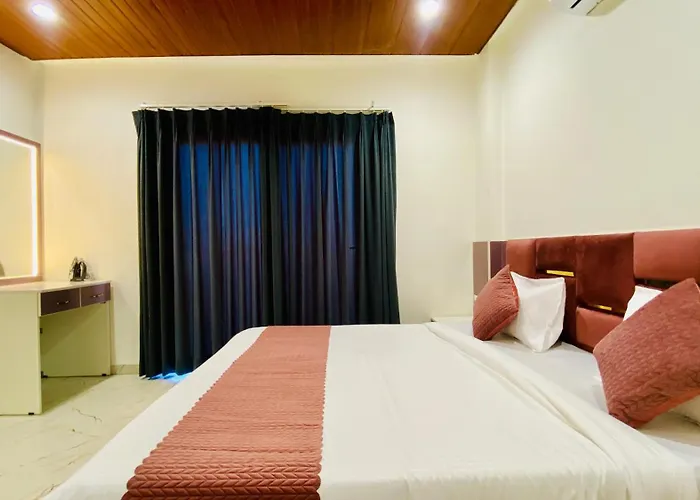 Stay10 Parallel Apartment Hotel