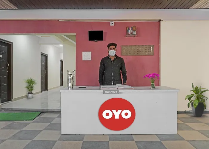 Hotel O Sapphire Homes Stay