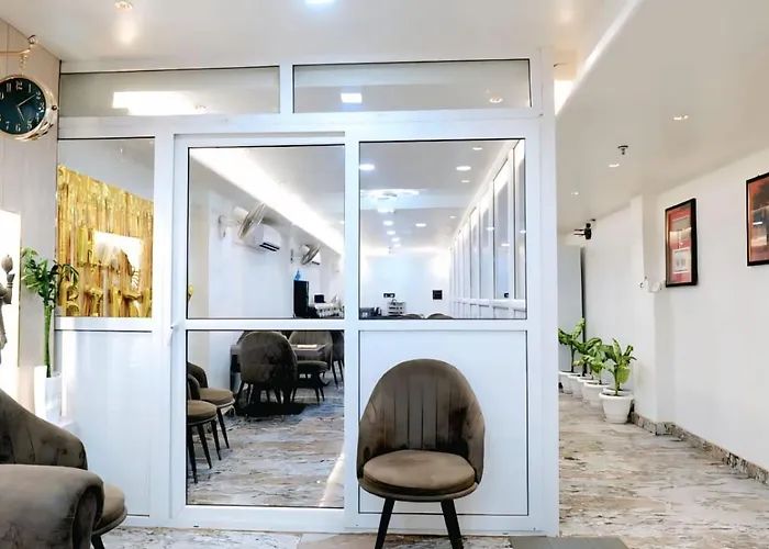 Hotel Shivsudhaa