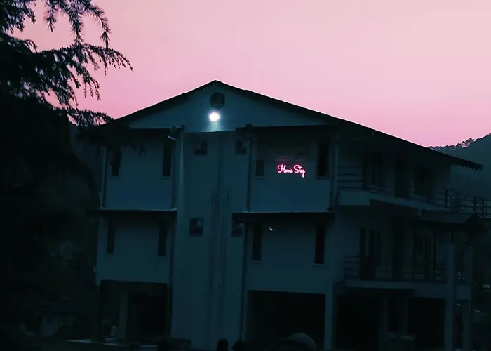 Shri Rudra Home Stay - Triple Bed, Rooms
