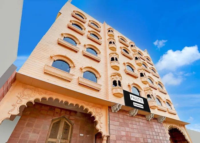 Palette By Checkin Heritage Varanasi Retreat