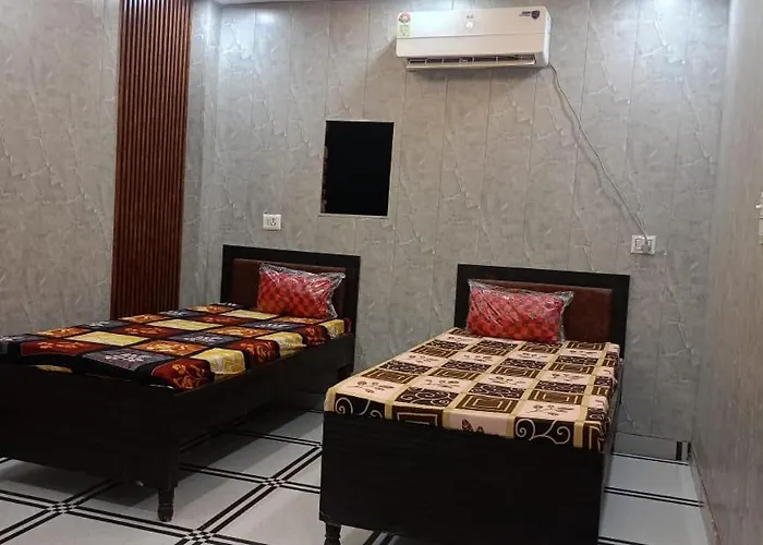 Royal Stone Hotel