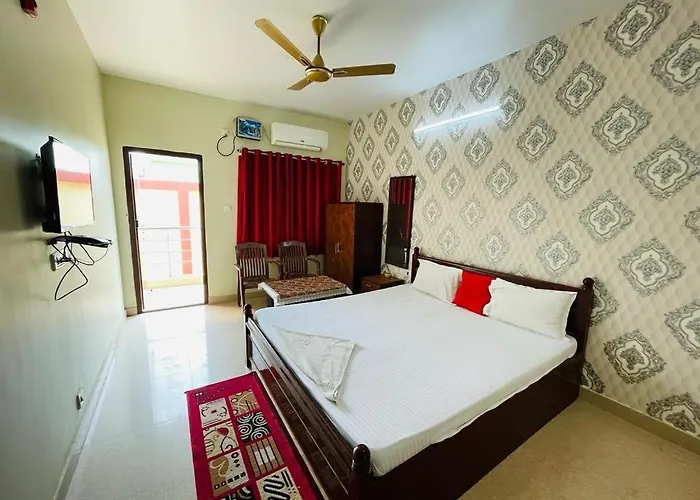 Hotel Lovely Star Inn ! Puri