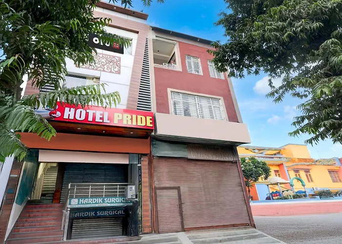Hotel O Pride