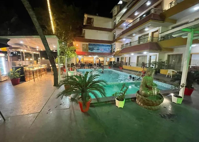 Perfectstayz Premium Goa Continental Baga