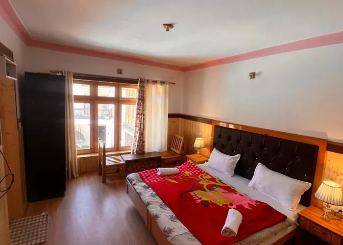 Sky Land Guest House