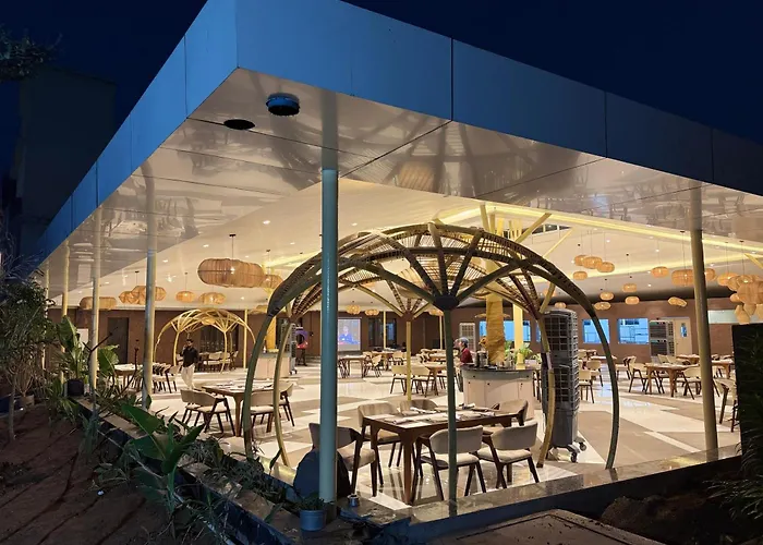 Hotel Prince Garden Daman