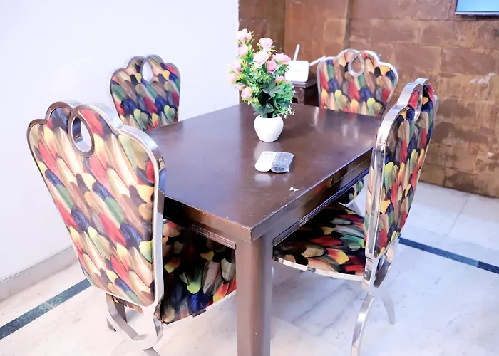 Fortune Home Service Apartment,2Bhk, D-198,Saket