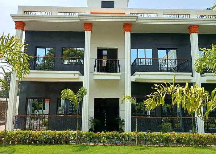 Rajbari Resort