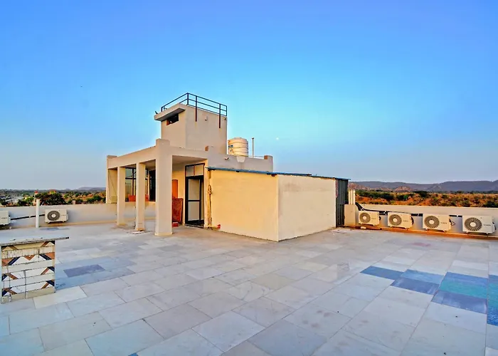 Hotel O Hari Krishna Palace