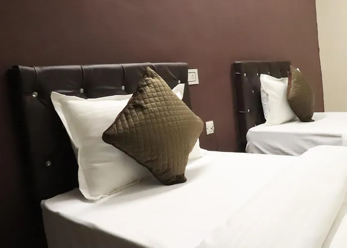 Posh Hotel-Best Business Hotel In Gulbarga