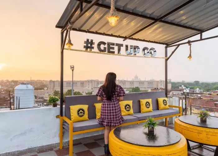 The Hosteller Agra