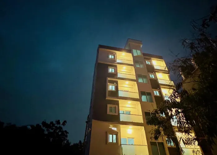 Truelife Whitefield - Premium 1 Bhk Apartments - Prime Location - Easy Access To Main Rd - Metro - Itpl - Fast Wifi - Kitchen - Smart Tv - Power Backup - Park - Garden Views