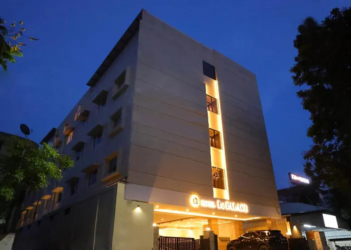 Hotel Le Palace