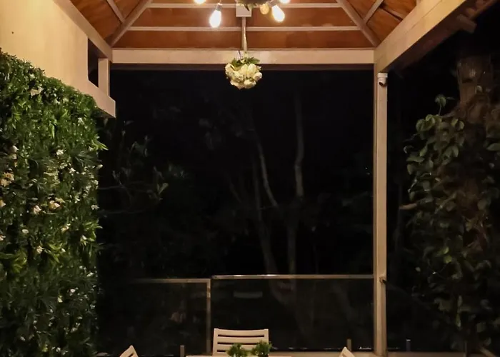 Hotel Alpineglo Yercaud