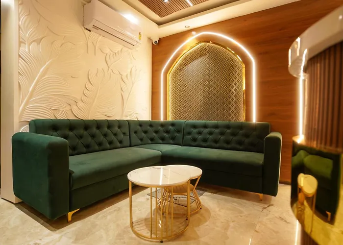 Hotel Al Aziz Palace 30 Mts From Dargah Sharif