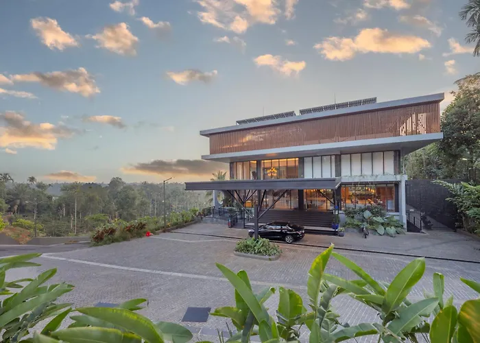 Evora Resort And Spa