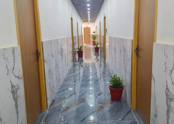 Birla Hotel Rampur