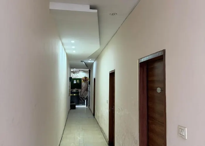 Hotel J&B