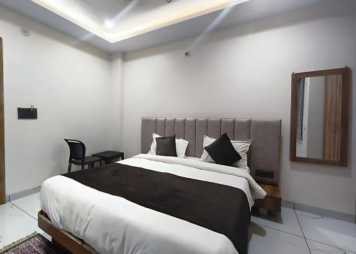 Hotel Venzaa Vijay Nagar