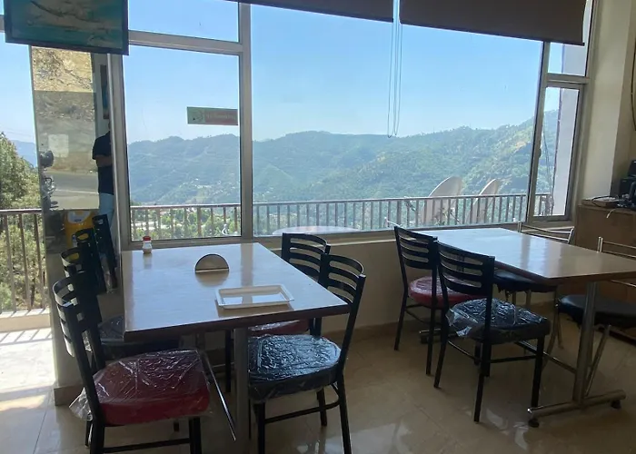 Shyar Hostel