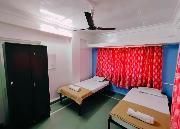 Mangallam Guest House