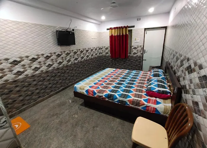 Pph Living Mahalaksmi Lodging