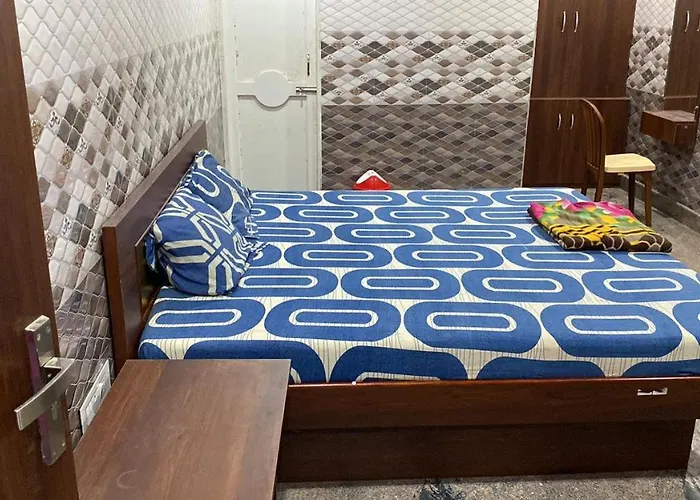 Pph Living Mahalaksmi Lodging