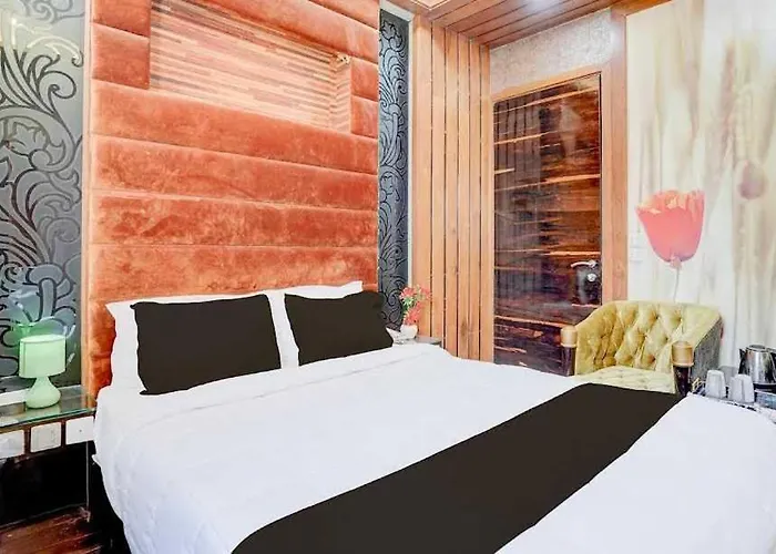 Palette Hotel & Resort Barra Formerly Srs