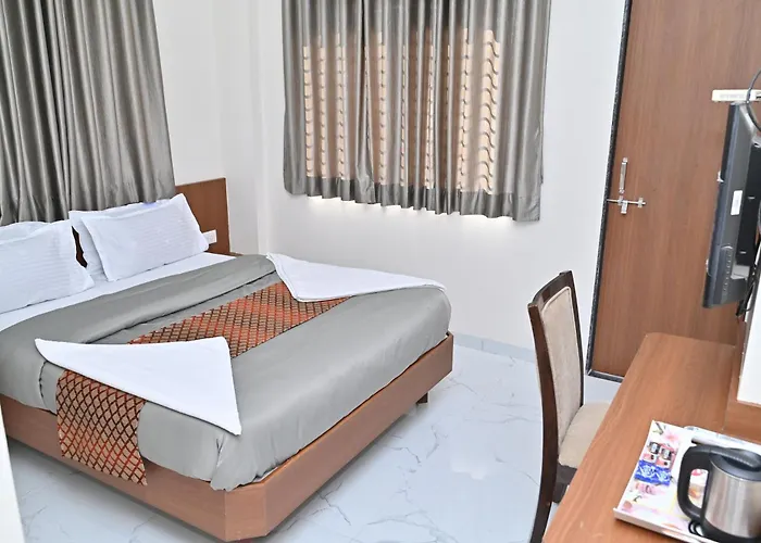 Hotel Sai Sneha