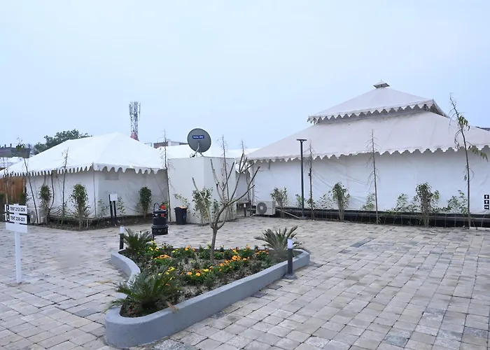 Praveg Tent City Saryu Ayodhya
