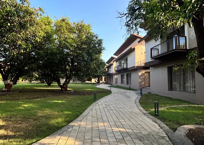 Gir Aatithya Clarks Inn
