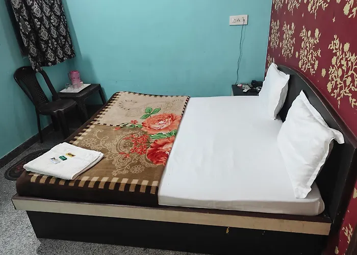 Hotel Pink City
