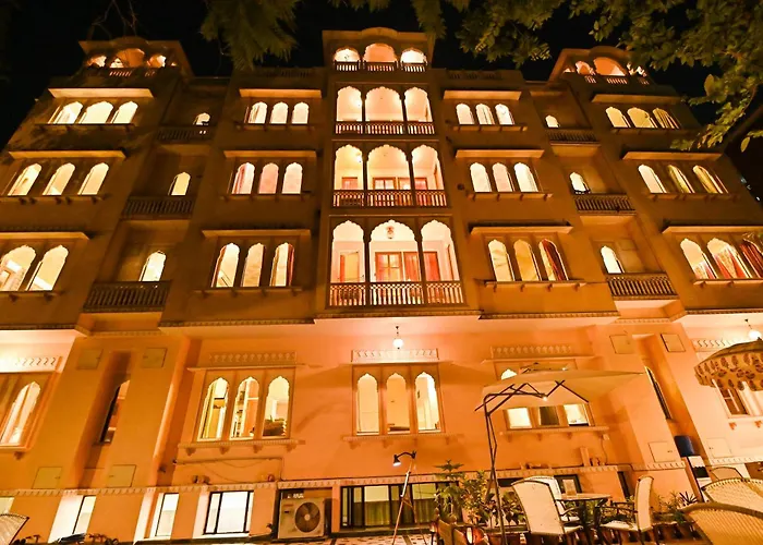 Om Niwas Suite Hotel