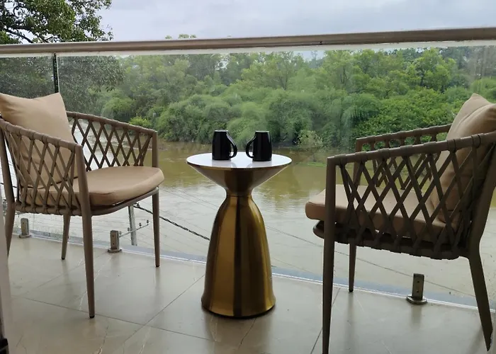 Hotel River View Sringeri