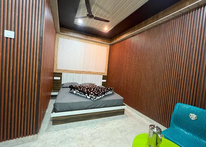 Hotel New Nandi By Bookmytournow