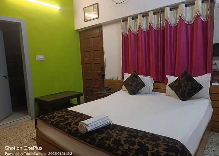Hotel Aditya Palace