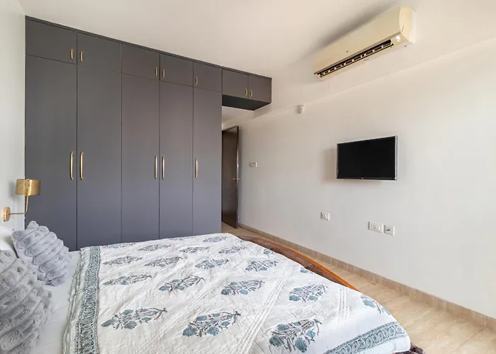 Homestay 3 Bhk Apartment With Balcony Near Chandigarh Airport It City Mohali