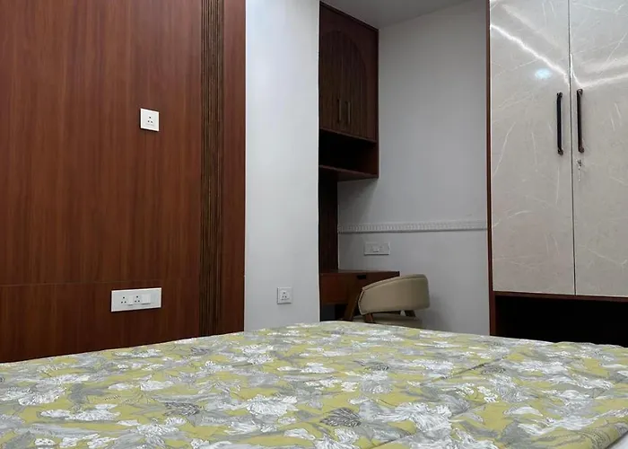Aamantran Abode
